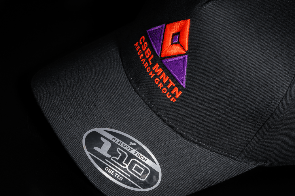 Gorra Curva RESEARCH