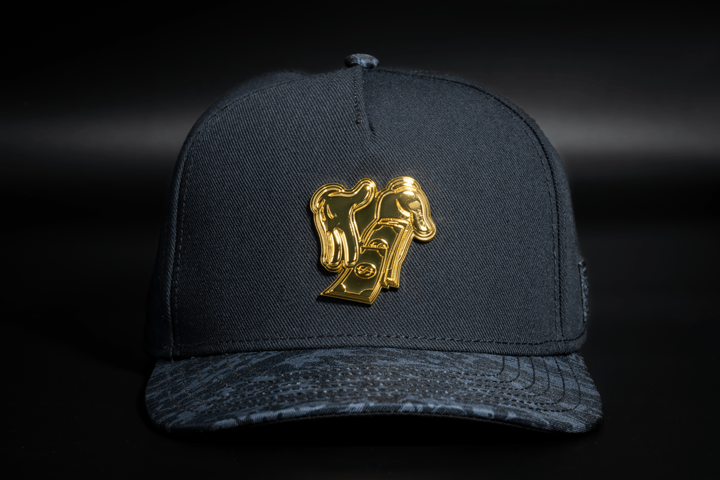 Gorra Curva GOLDEN HANDS